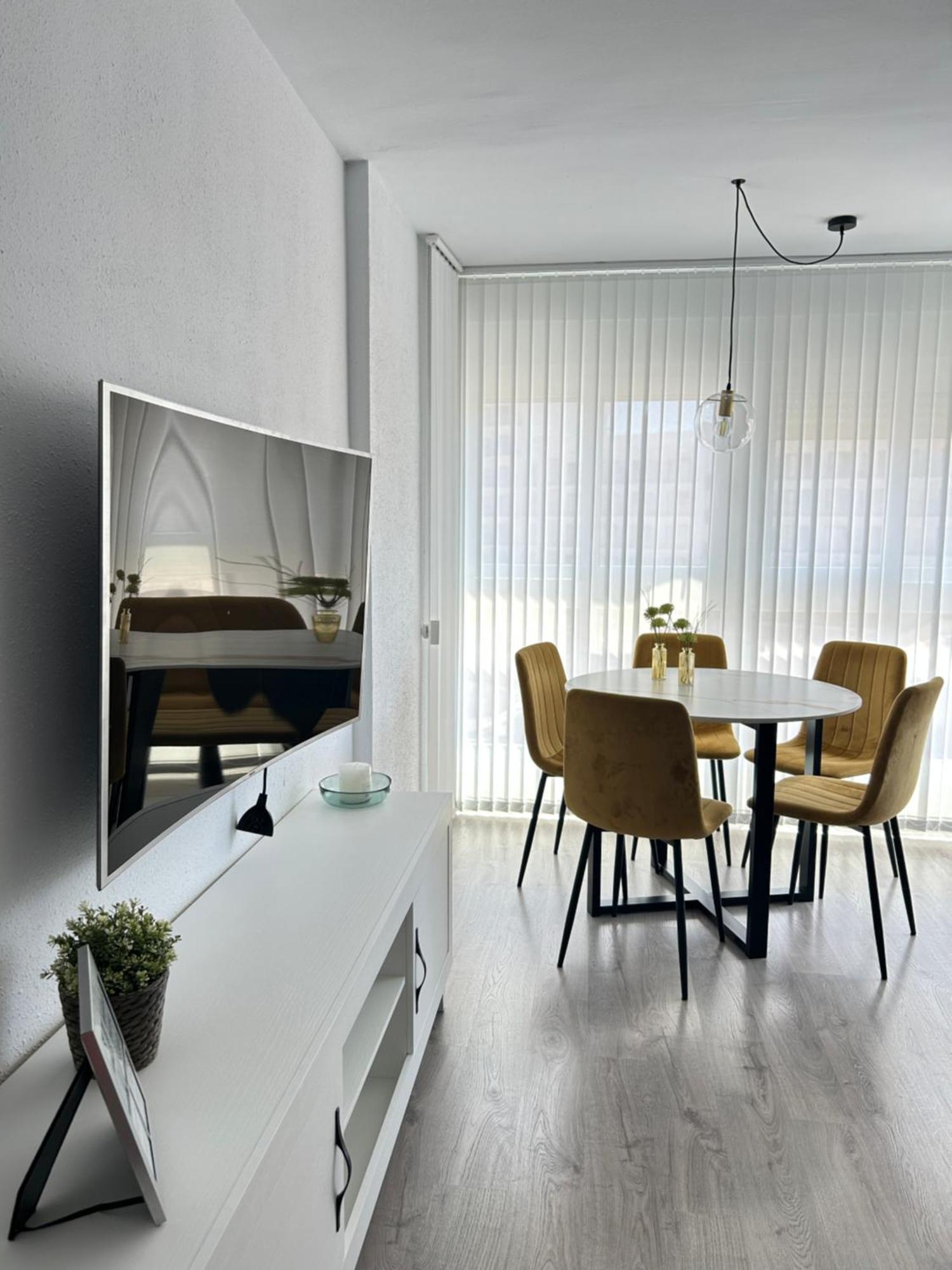Diana Apartment - Terrace And Pool - 80M From The Beach ベナルマデナ エクステリア 写真